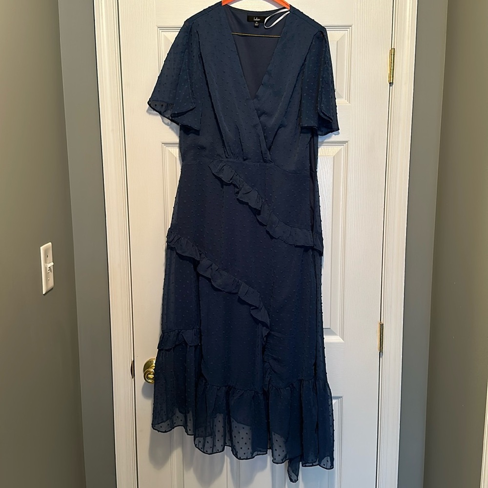 Lulus Semi-Formal Dress! Size XL
